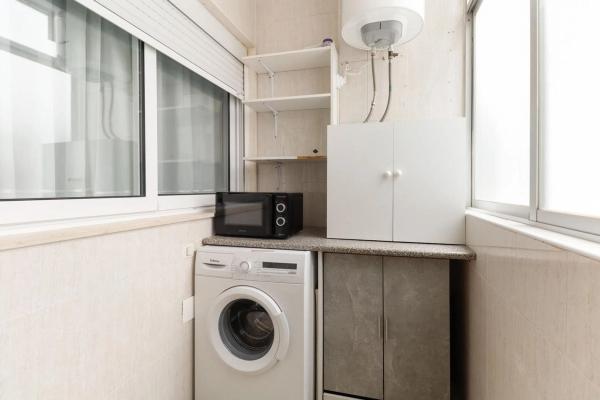 Piso en avenida Desiderio Rodríguez, 6