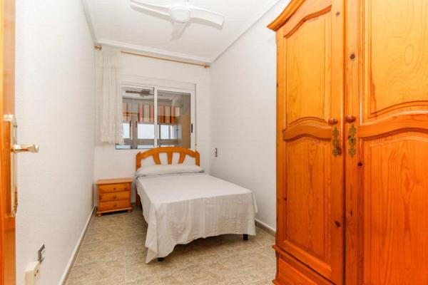 Piso en avenida Desiderio Rodríguez, 6