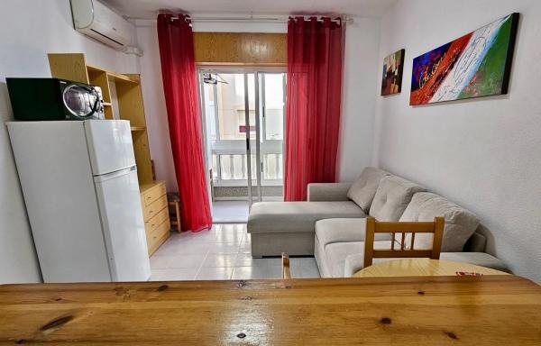 Piso en calle Rafal, 18