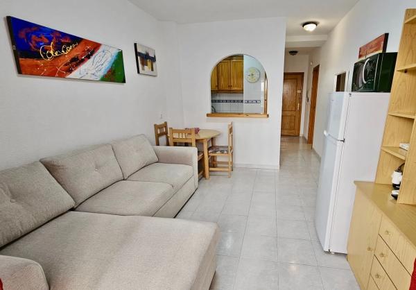 Piso en calle Rafal, 18