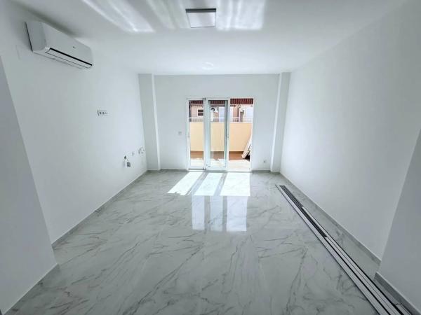 Piso en calle Urbano Arregui