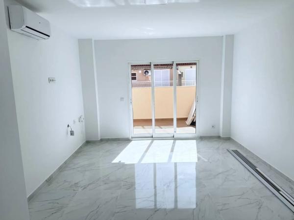 Piso en calle Urbano Arregui