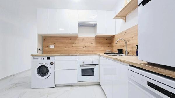 Piso en calle San Miguel de Salinas