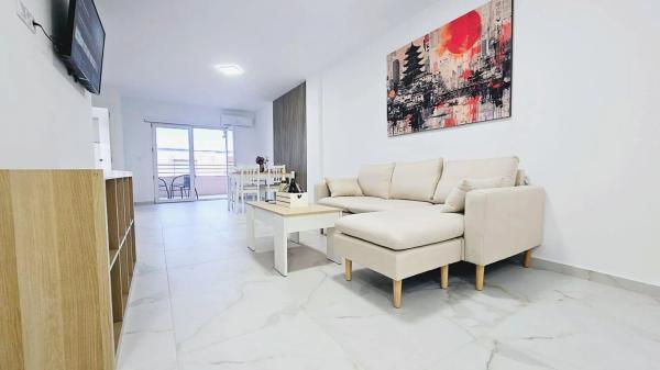 Piso en calle San Miguel de Salinas