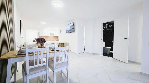 Piso en calle San Miguel de Salinas