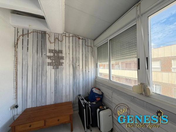 Ático en CL Beniajan