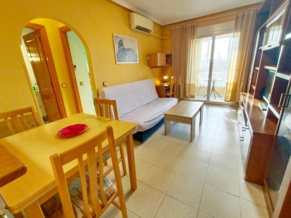 Piso en calle Urbano Arregui, 17