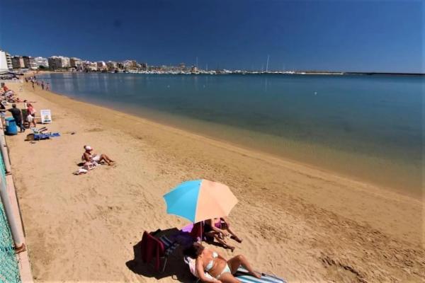 Piso en calle Urbano Arregui, 17