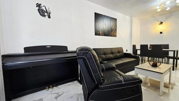 Piso en calle Rafal, 33