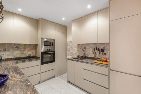 Piso en avenida Desiderio Rodríguez