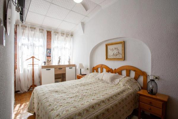 Casa independiente en calle La Marina