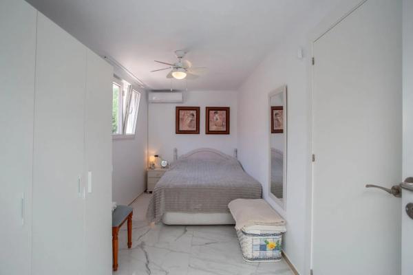 Casa independiente en calle La Marina