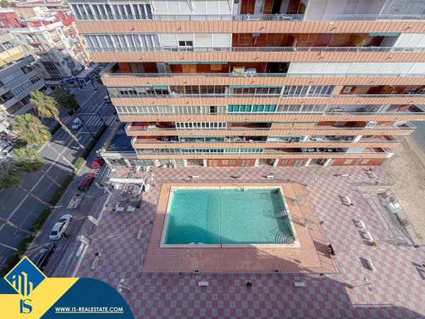 Ático en Barrio El Acequión