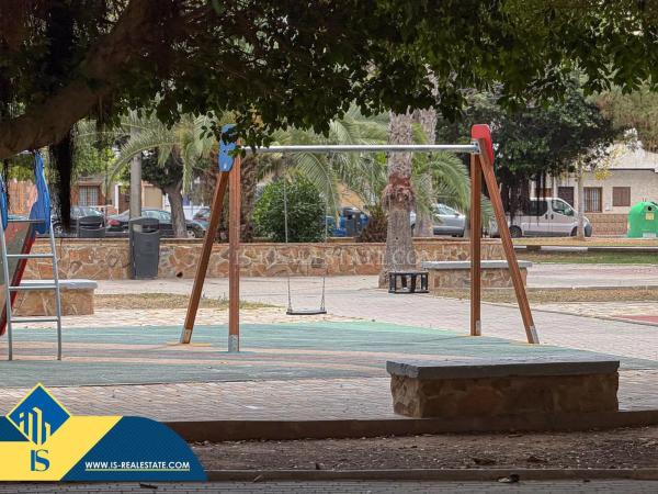 Ático en Barrio El Acequión