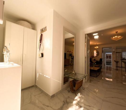 Chalet adosado en calle La Marina