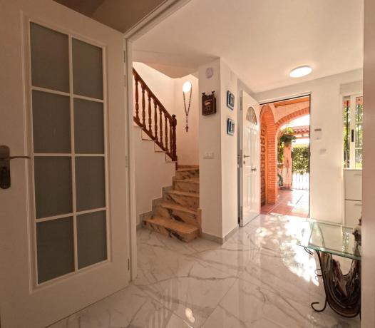 Chalet adosado en calle La Marina