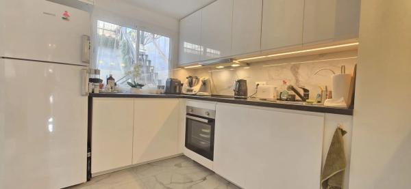 Chalet adosado en calle La Marina