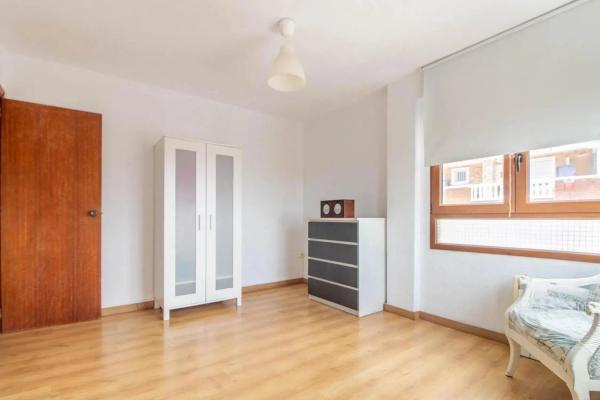 Piso en calle Guardamar