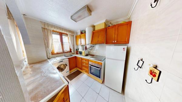 Ático en calle Jacarilla, 6