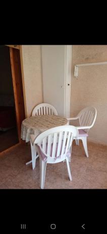 Piso en calle Urbano Arregi, 15