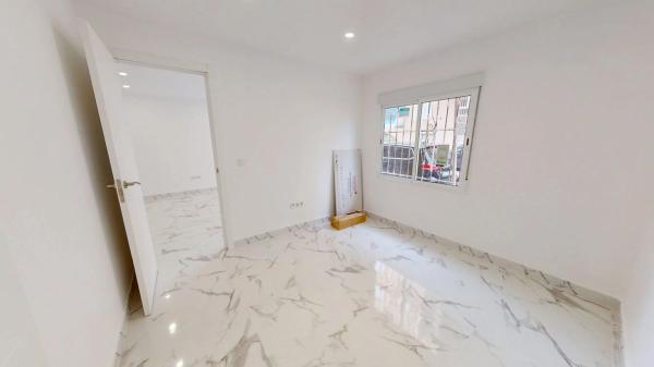 Piso en calle Callosa del Segura, 3