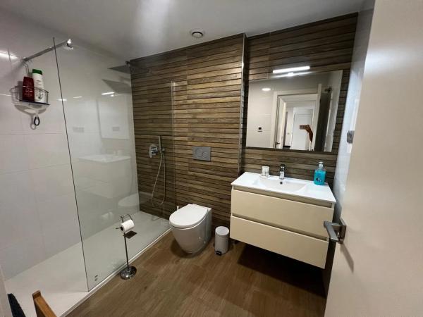 Chalet pareado en calle Maestro Quino, 230