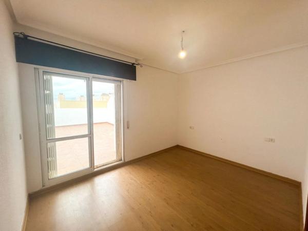 Ático en calle San Miguel de Salinas s/n