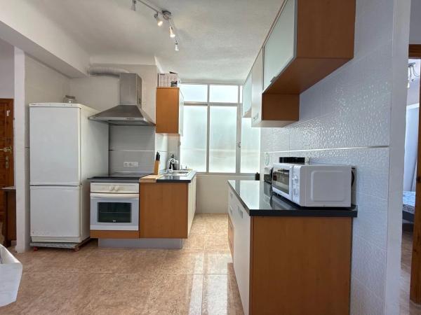 Piso en avenida Desiderio Rodríguez