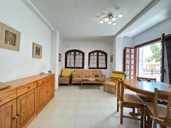 Piso en calle Montesinos, 37 b