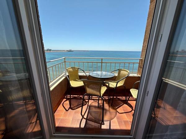 Piso en avenida Desiderio Rodríguez