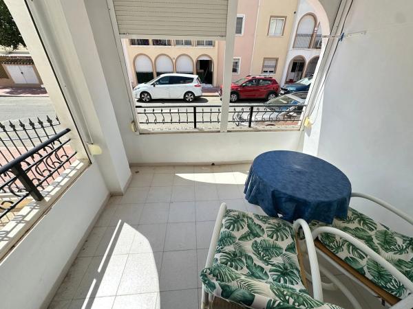 Piso en calle Montesinos, 37 b