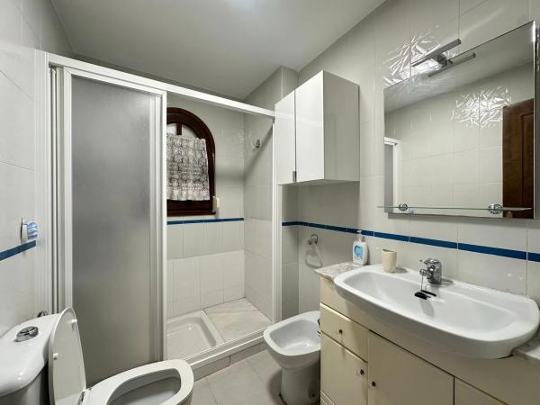 Piso en calle Montesinos, 37 b