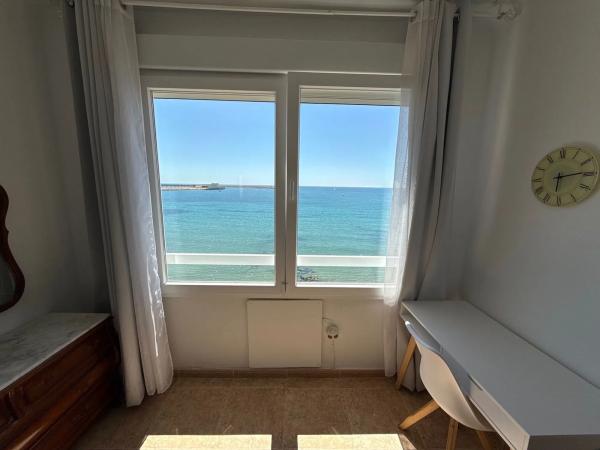 Piso en avenida Desiderio Rodríguez