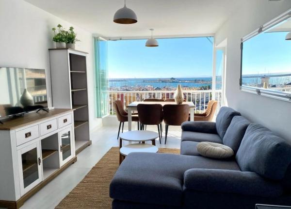 Piso en Puerto Deportivo Marina Internacional, Playa Acequión