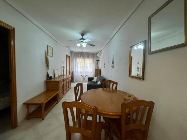 Piso en calle Vega Baja del Segura, 29