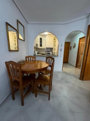 Piso en calle Vega Baja del Segura, 29