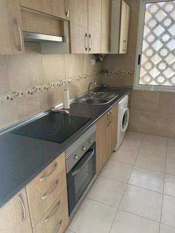 Piso en calle Dolores, 2