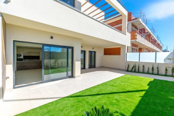 Piso en calle Nicolás Copérnico, 2