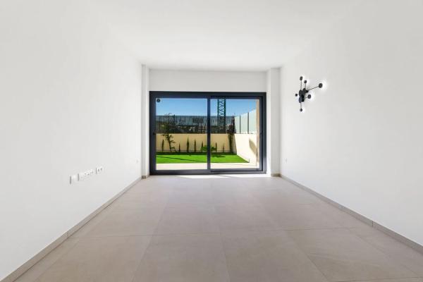 Piso en calle Nicolás Copérnico, 2