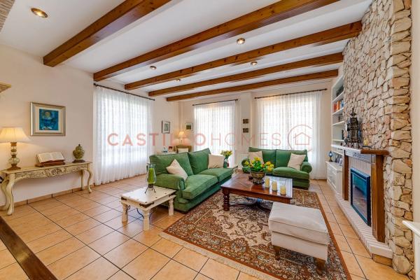 Casa independiente en calle Mar Rojo, 1