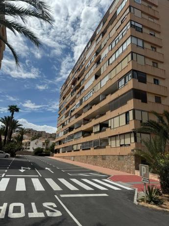 Piso en Barrio Cabo Cervera