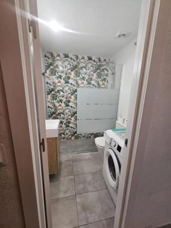 Estudio en avenida de Holanda, 47