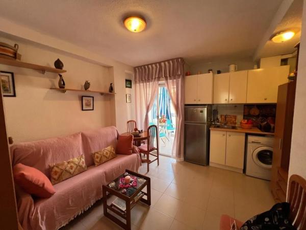 Piso en avenida del Mediterráneo, 4