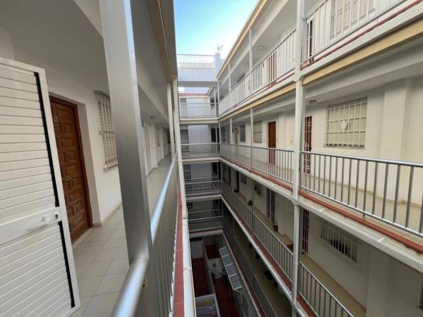 Piso en avenida del Mediterráneo, 4