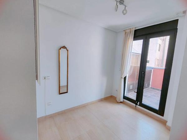 Ático en calle Antonio Gil, 11