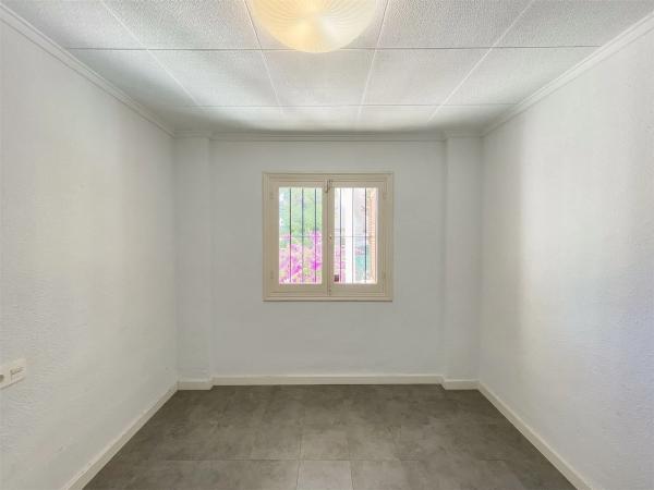 Piso en avenida de los españoles