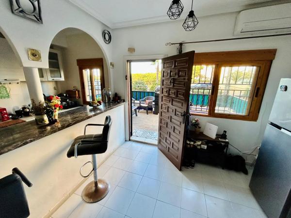 Chalet adosado en Av Europeos Los, 51