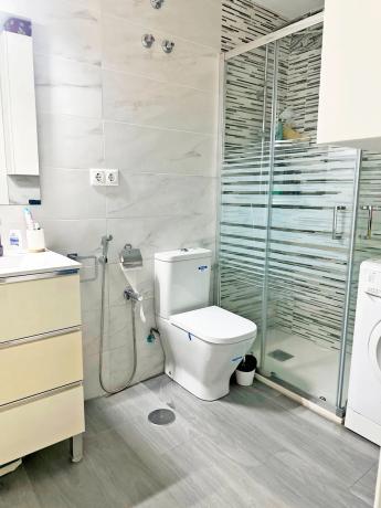 Piso en avenida Suiza, 59