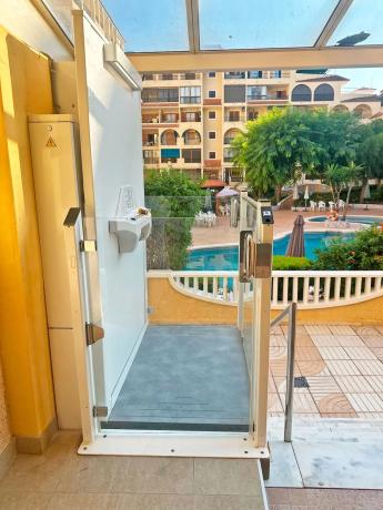 Piso en avenida Suiza, 59