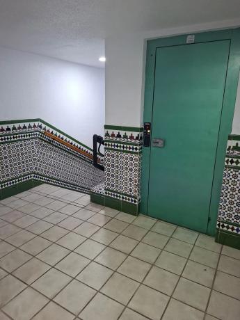 Piso en carretera del Torrejón, 6